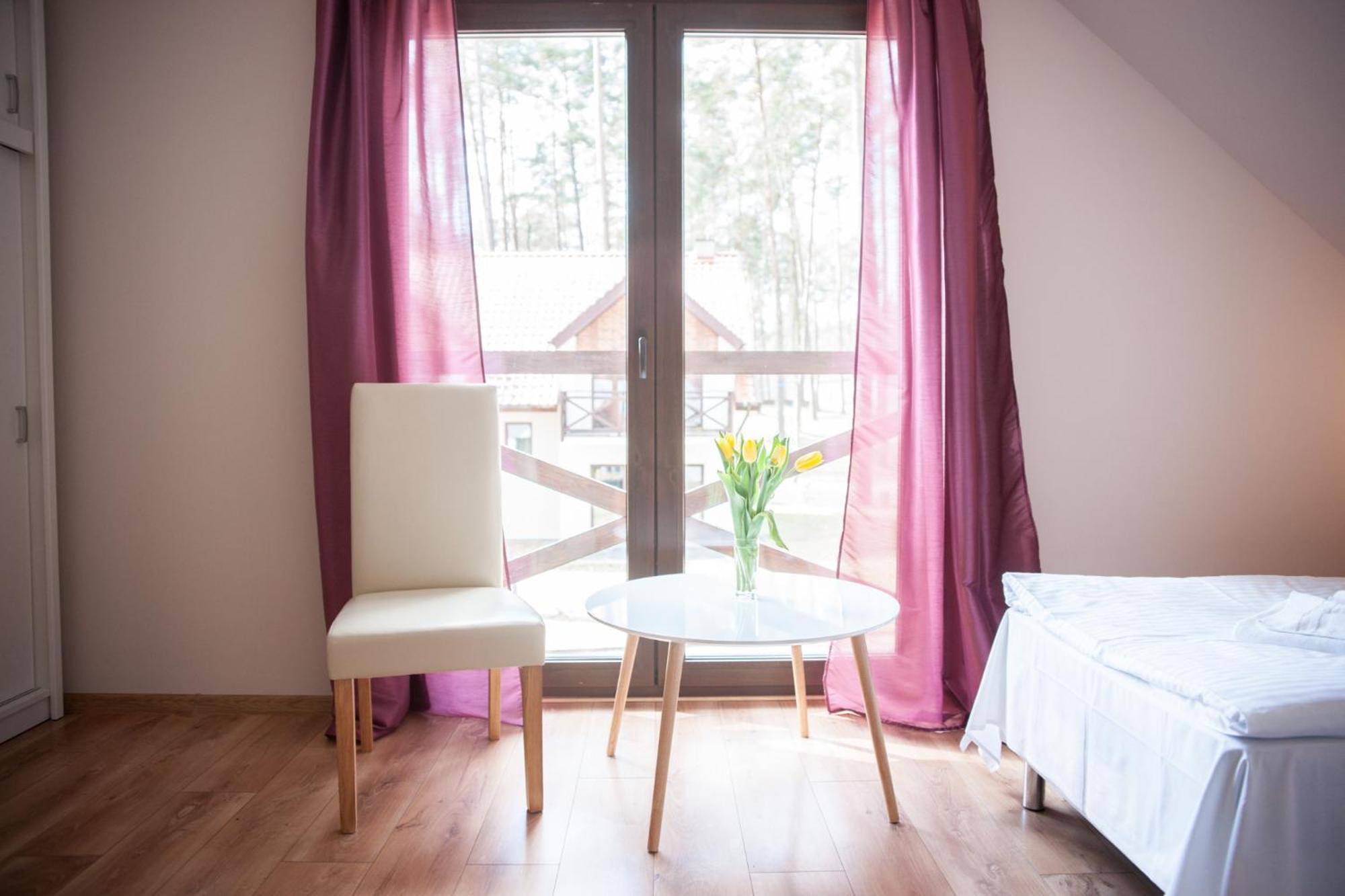 Apartamenty Niegocin Wilkasy Zimmer foto